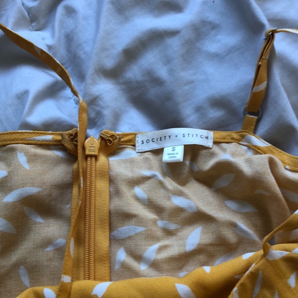 YELLOW MINI DRESS from Society & Stitch - Picture 4 of 4